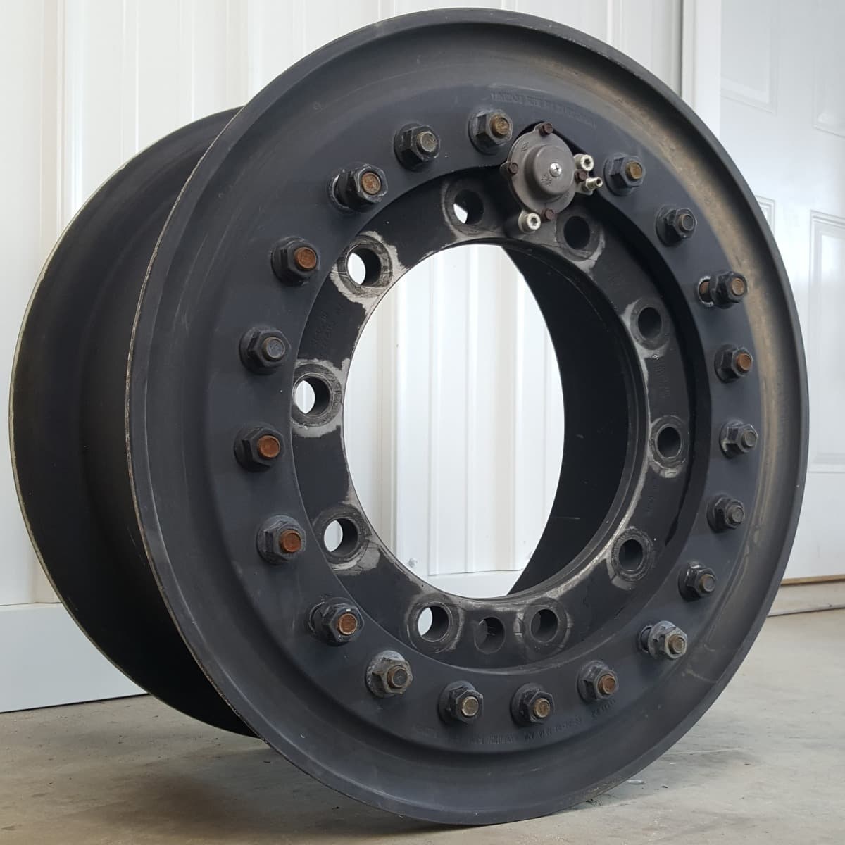 20" x 10" w/ 10 x 335MM Lug Pattern Aluminum MRAP Wheel w/ CTIS Valve (WO-WI 1326)-0